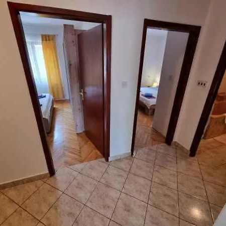 In 54062 Apartment *